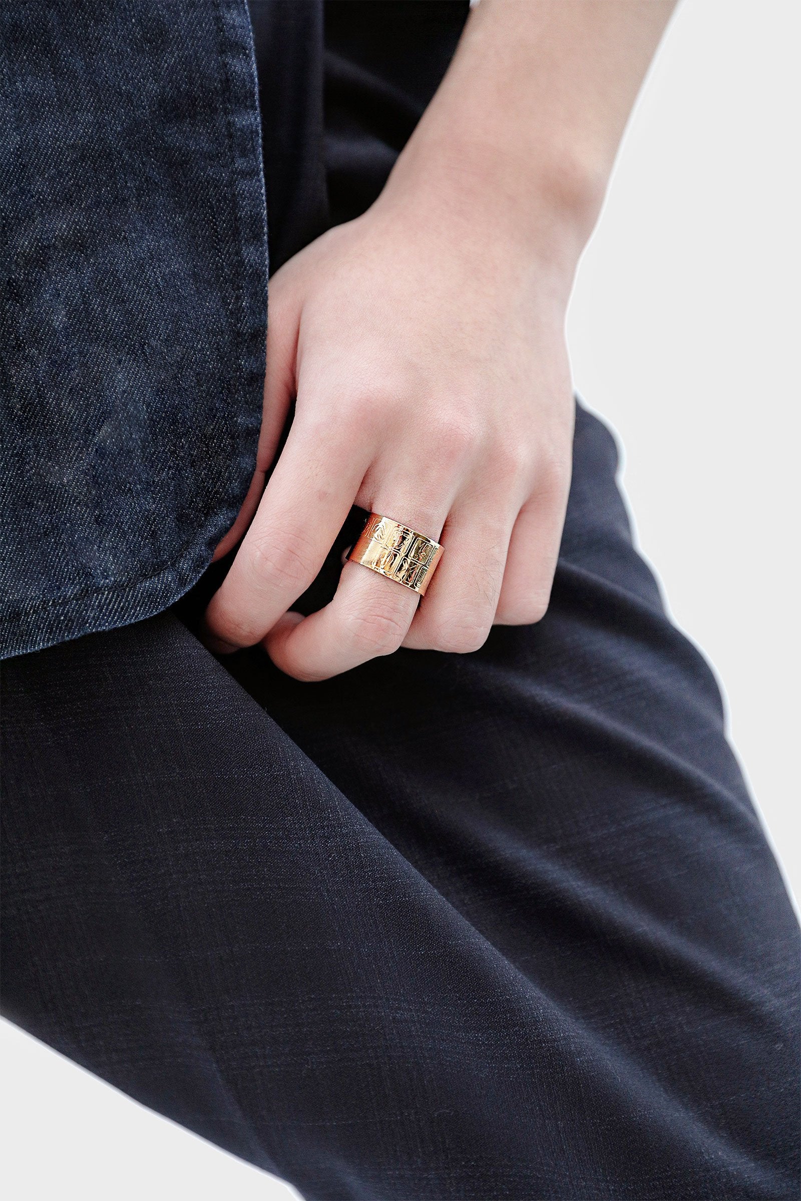 La Bague Pictogramme Gold